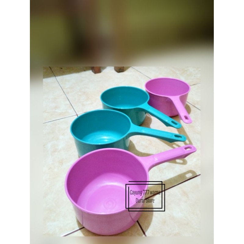 Jual Gayur air warna / Gayung mandi berkualitas | Shopee Indonesia