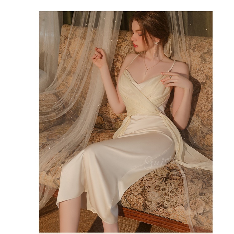 kostum halloween cantik