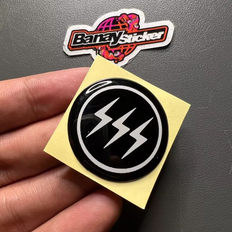 Jual Stiker Sticker Emblem Logo Sss 3cm Shopee Indonesia