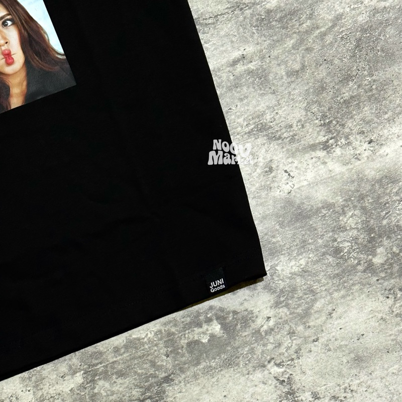 Jual Raisa - Kolase Tshirt - Black | Original Merchandise | Shopee ...