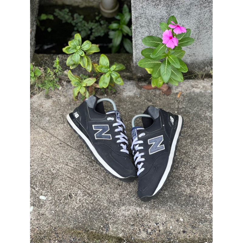 Jual NEW BALANCE 574 CLASSIC | Shopee Indonesia