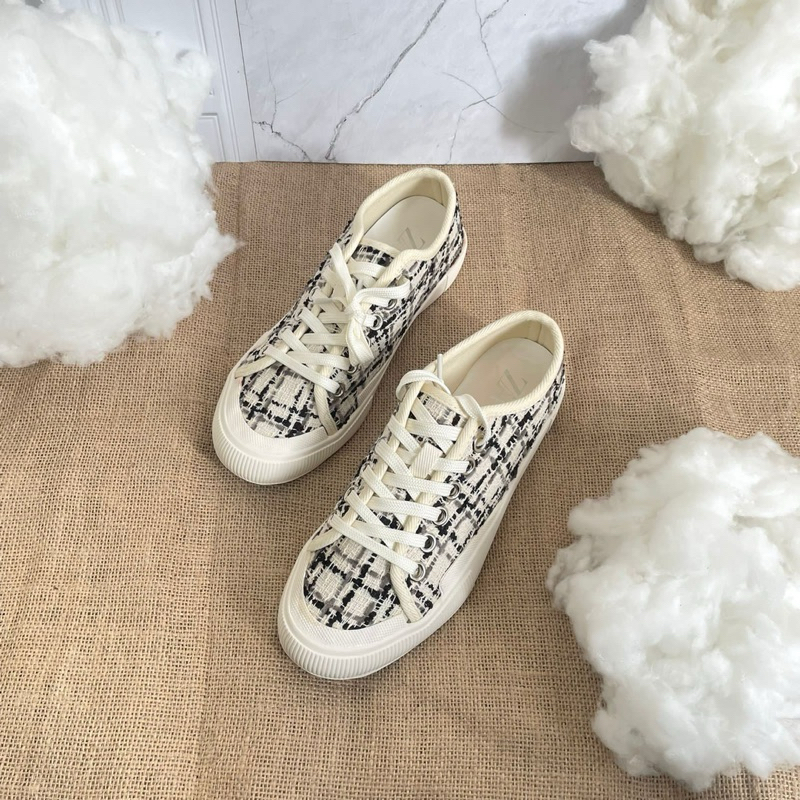 Zara tweed sneakers top
