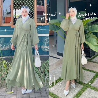 Sankt-Peterburgdagi elita fohishalar va transseksuallar