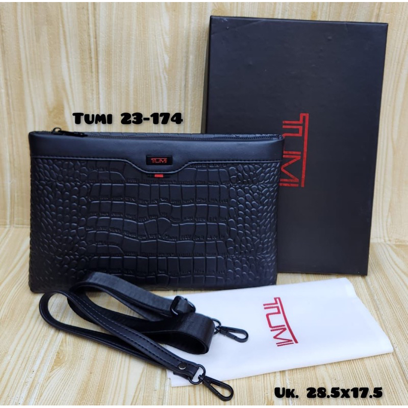 Harga clutch tumi sales