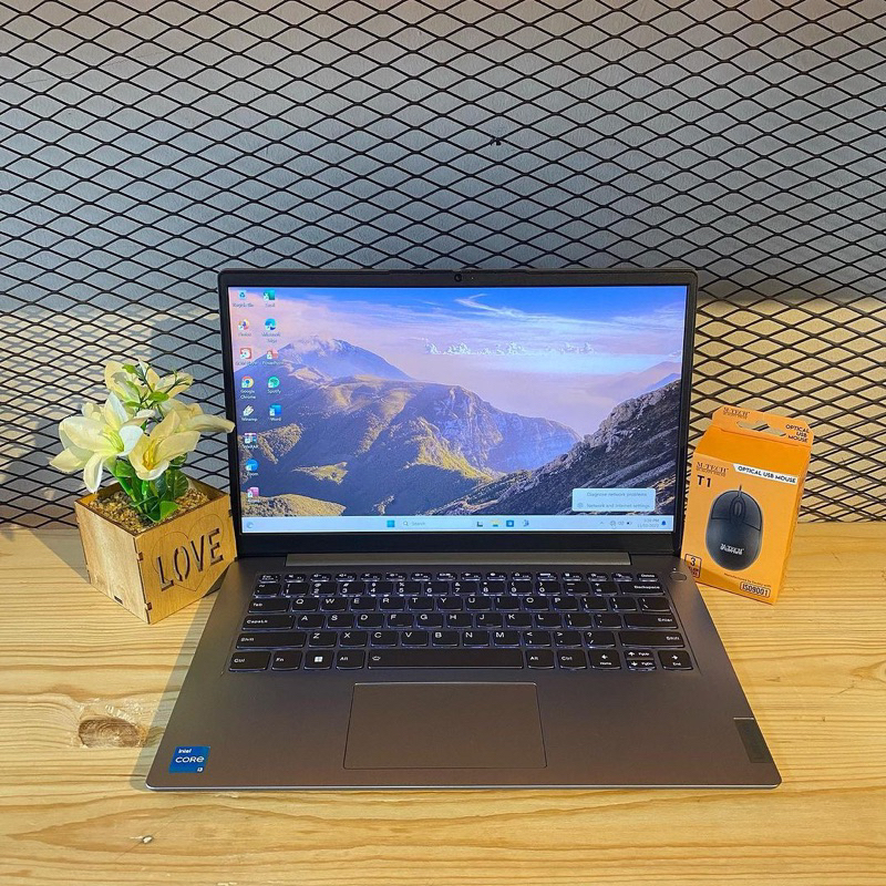 Lenovo Ideapad Review 2025