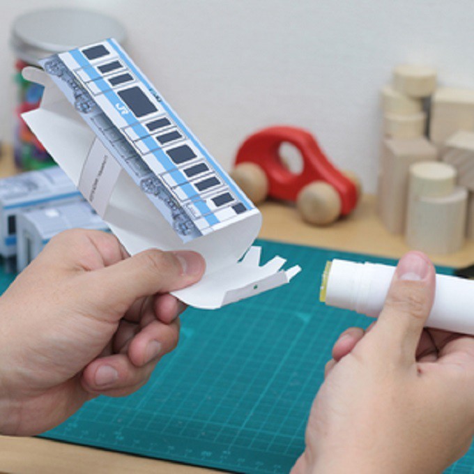 Jual DIY Papercraft Kereta Api Keihin Tohoku Line E233 | Shopee Indonesia