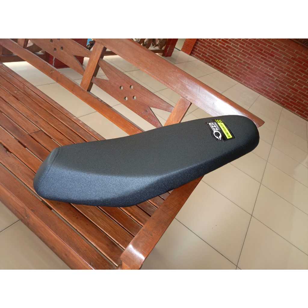 Jual Jok Jupiter z burhan / spon jok Jupiter z lama model roadrace kulit ozza Shopee Indonesia