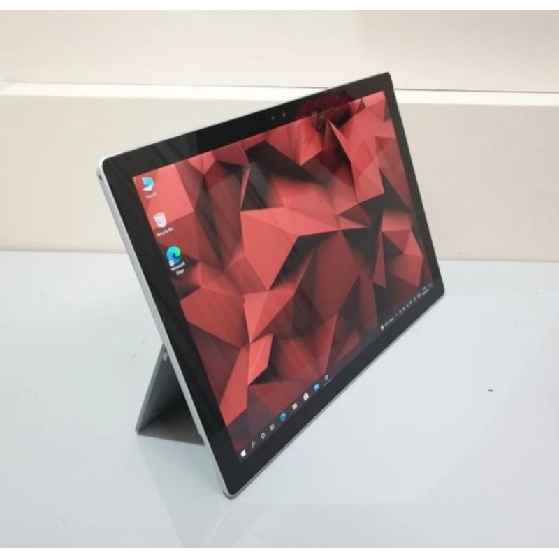 Jual Microsoft surface pro 7 tablet Backlight core i5 Gen 10th RAM 8GB ...