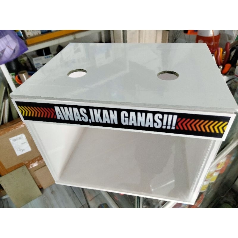 Jual AQUARIUM CHANA bahan pvc dan akrilik ukuran 20*15*15 plus tutup ...