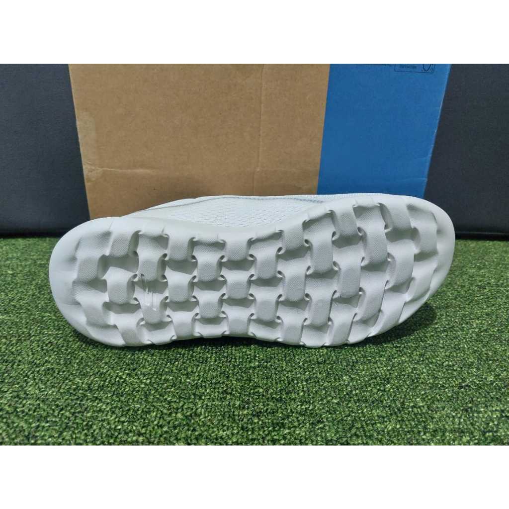 Jual Skechers 216235/WBK GO WALK MAX - DEFINITION | Shopee Indonesia