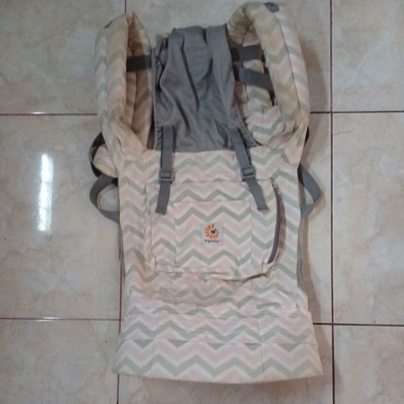 Jual ERGOBABY SSC MOTIF ZIGZAG PINK ORIGINAL Shopee Indonesia