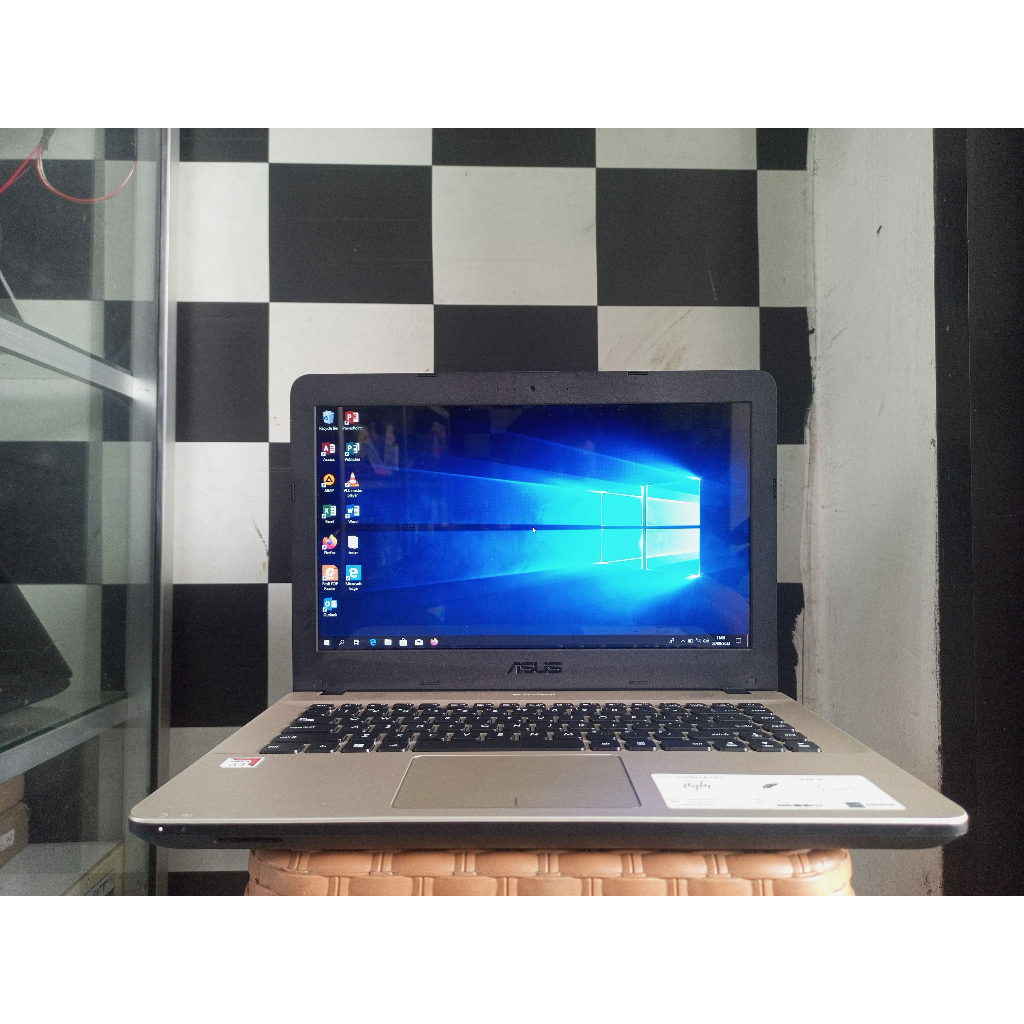 Jual Laptop ASUS X441B AMD A4 RAM 4 HDD 500GB MULUS | Shopee Indonesia