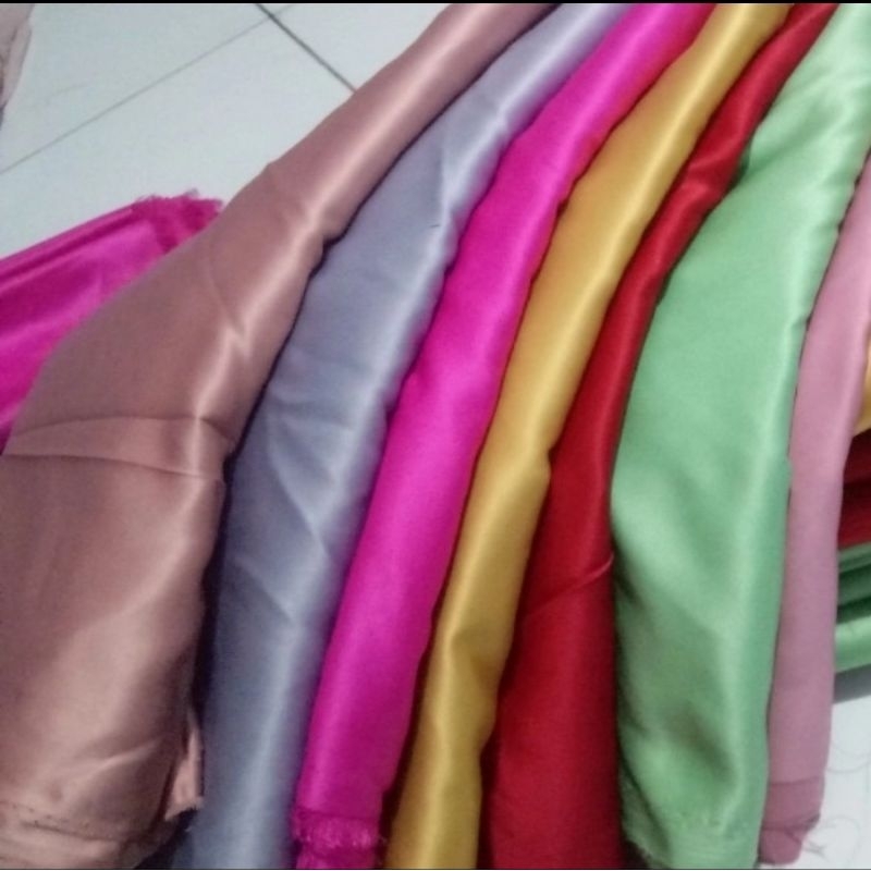 Jual Kain Perca Satin Velvet Potongan Panjang Sisa Pembuatan Jilbab