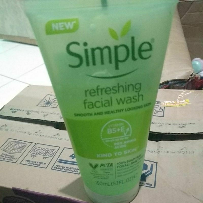 Jual simple refreshing facial wash 150ml | Shopee Indonesia