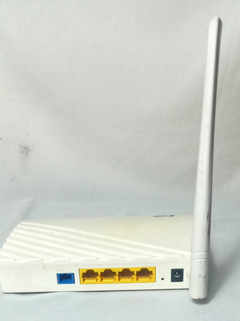 Jual Router & Modem WIFI Canggih dan Tangguh Opticalink | Shopee Indonesia