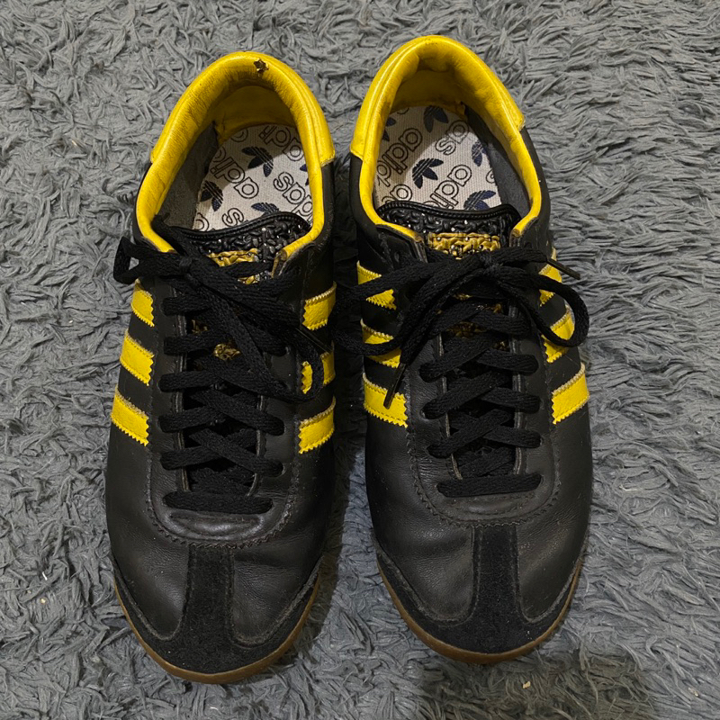adidas gazelle silver green womens Brain Dead x adidas Japan Lo main image 0
