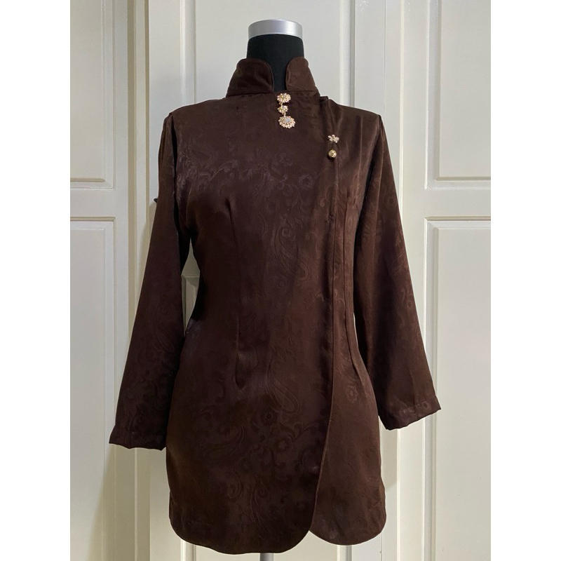 Jual Kebaya Janggan Gadis Kretek Dian Sastro by NithaRahadi | Shopee