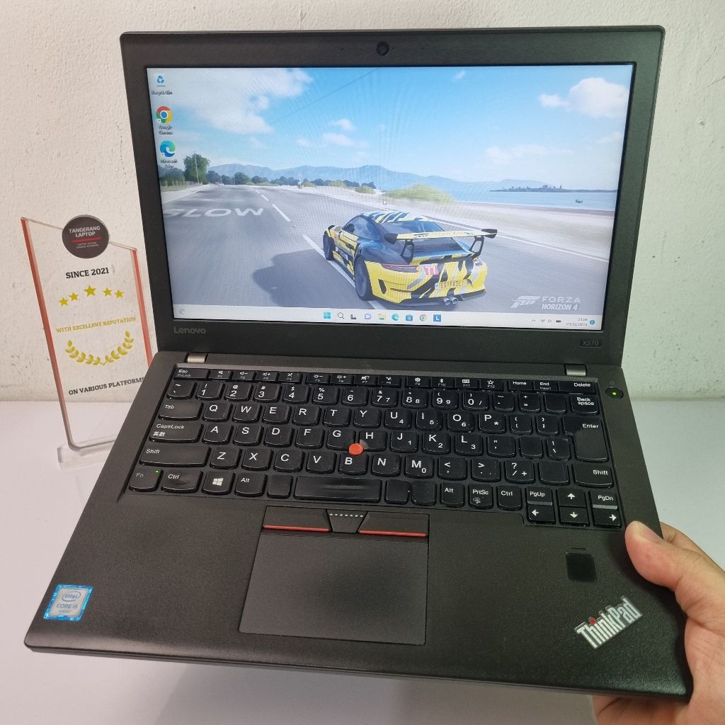 Pc portable reconditionné Lenovo Thinkpad X270 - i5-7300 - 16 Go - 500 Go SSD - Windows 10