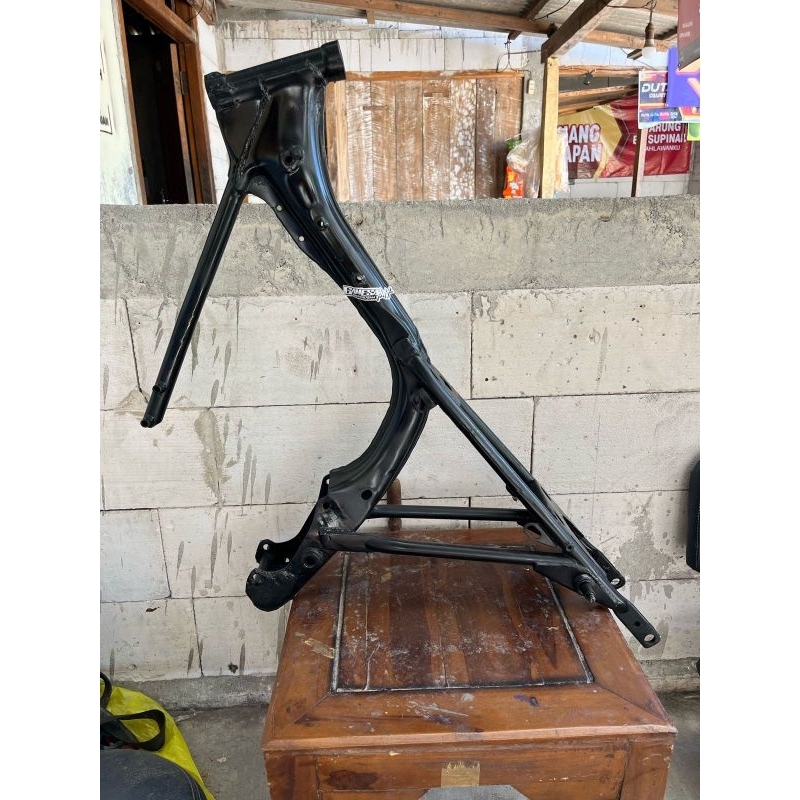 Jual Rangka frame Honda CB K2 original rangka cbk2 kondisi utuh ...