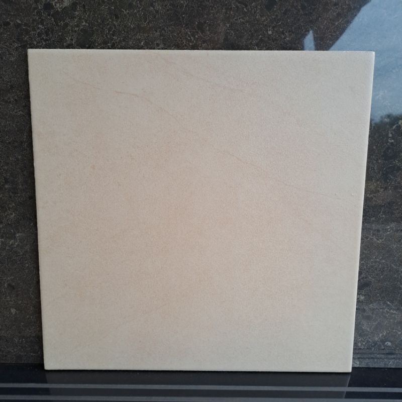 Jual Keramik Mulia Signature 30x30 SANDSTONE BEIGE | Shopee Indonesia