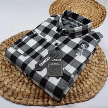 Kemeja Flanel Impor Pria Kualitas Premium Lengan Panjang Motif Kotak Unisex Hem Flannel Baju