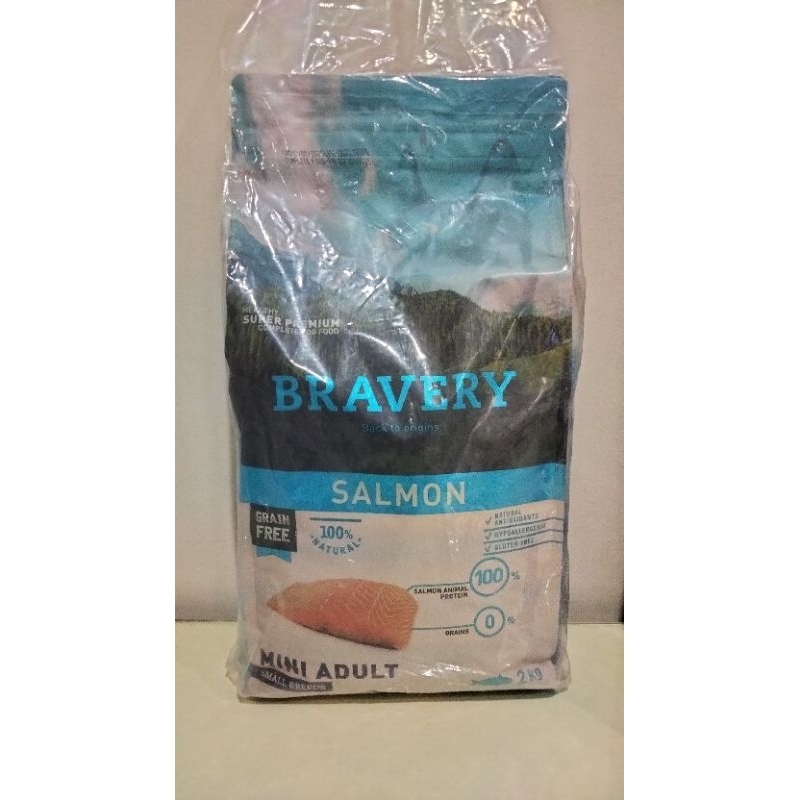 Jual bravery salmon mini adult small breeds 2 kg | Shopee Indonesia