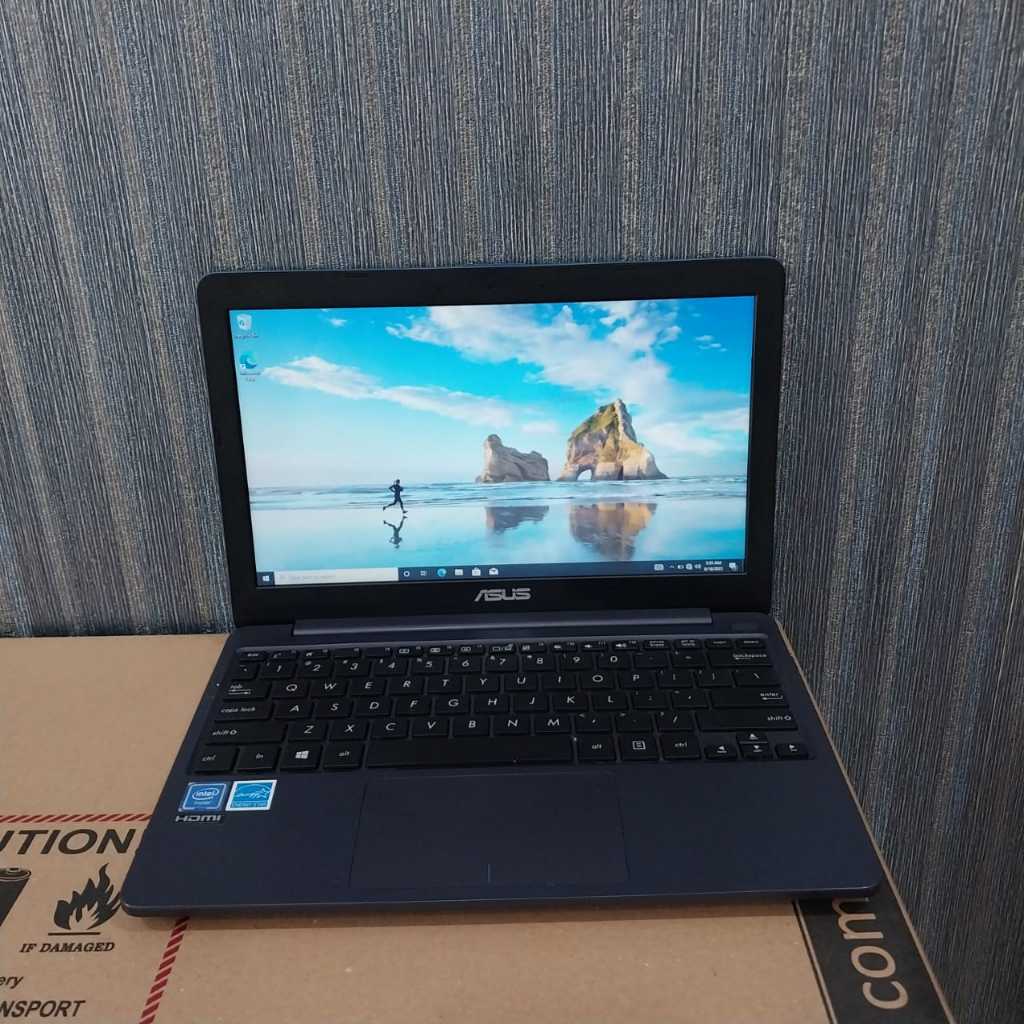 Jual Like New Notebook Asus E203MAH Celeron-N4000 Ram 2/500Gb GARANSI ...