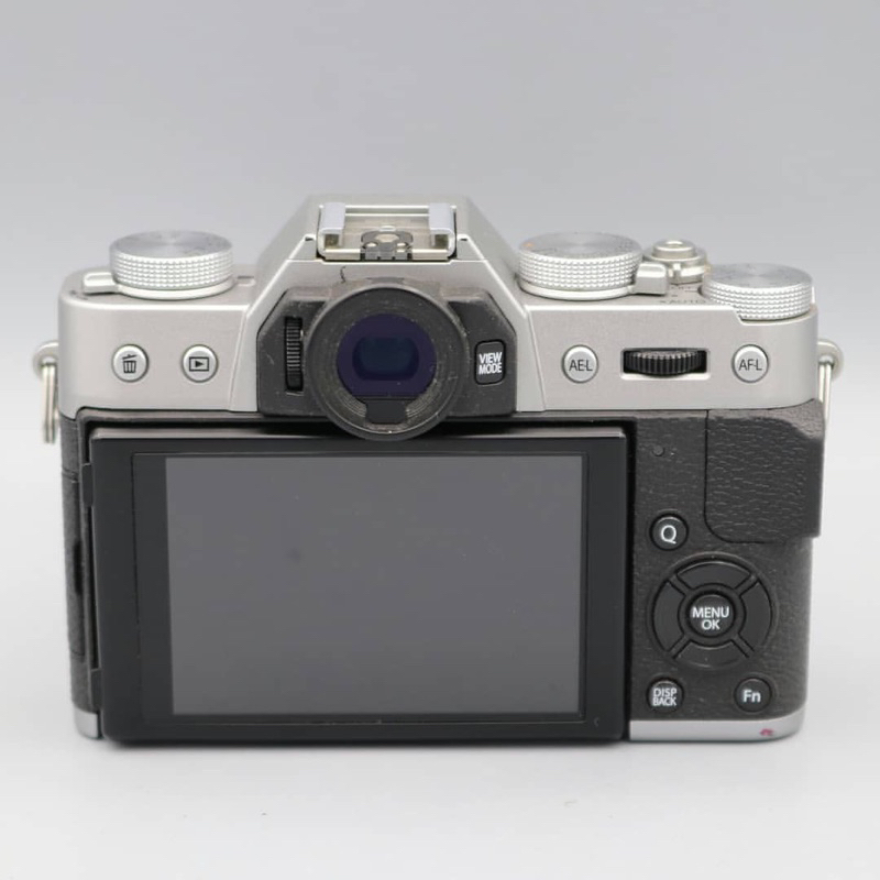 Jual Mirrorless Fujifilm Xt10 Lensa Kit 16-500mm Mulus Siap Pakai ...