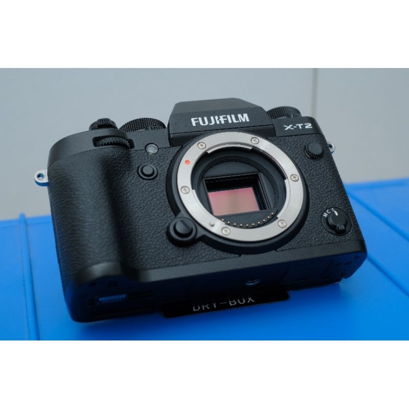 Jual FUJIFILM XT2 BLACK BODY ONLY | Shopee Indonesia