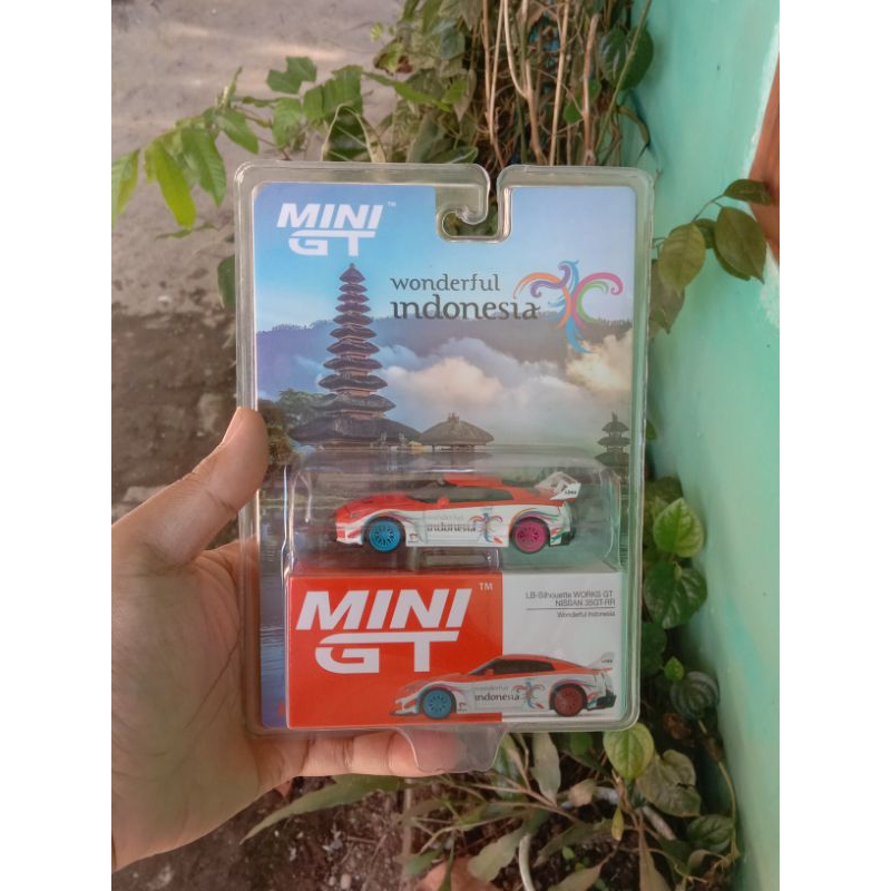 Jual MINI GT GT-R R35 WONDERFUL INDONESIA | Shopee Indonesia