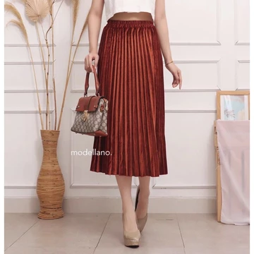 Aulia Rok Plisket Velvet Bludru Premium Pendek 7 8 100℅ Asli