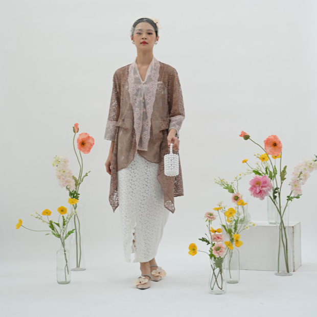 Jual Adelene Lace Kebaya | Shopee Indonesia