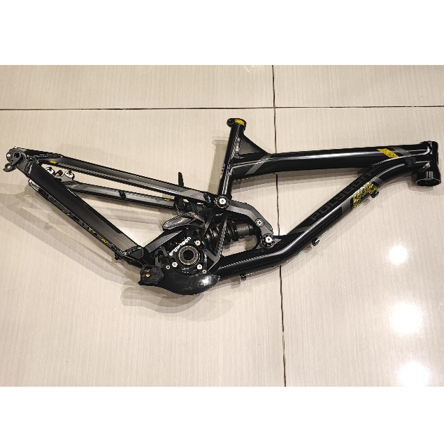 FRAME ALLOY 26 INCH SEPEDA MTB DOWN HILL POLYGON COLLOSUS DH-X SIZE S WITH  CRANK SAINT