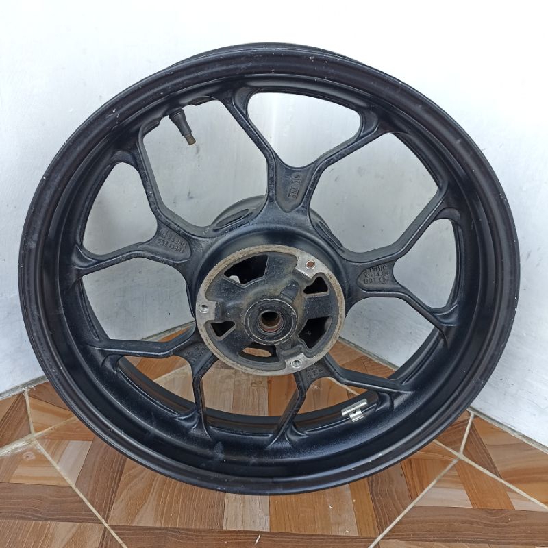 Jual velg pelek racing belakang standar 17x4.00 Yamaha R25 r25 mt25 ...