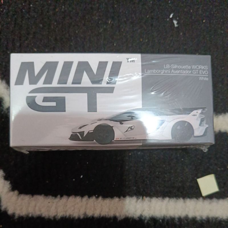 Jual Mini GT 467 Lamborghini Aventador GT EVO Putih | Shopee Indonesia