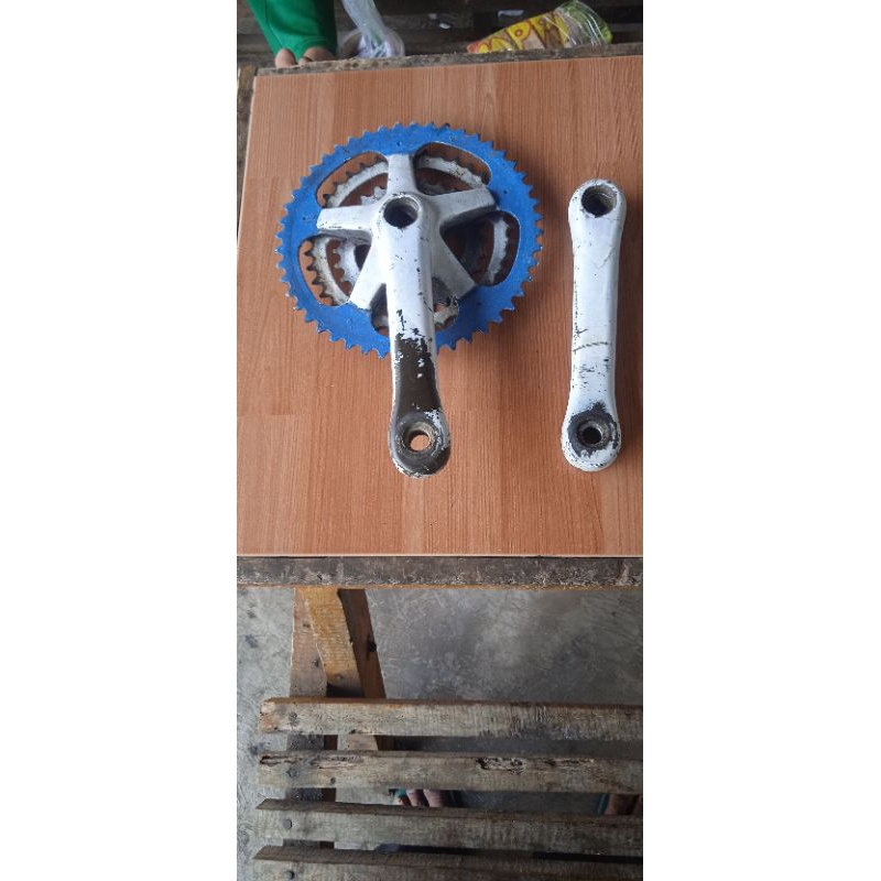 Corona Interna Sugino 30 Denti 74BCD – Alluminio Argento – Vintage NOS Per Bici Strada/MTB