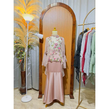 Rno Rok Satin Silk Skirt Melayu Malay Malaysia Maxmara Mermaid