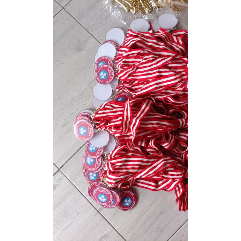 Jual MEDALI STICKER (Wisuda, Lomba, Lomba Kemerdekaan, dll) | Shopee ...