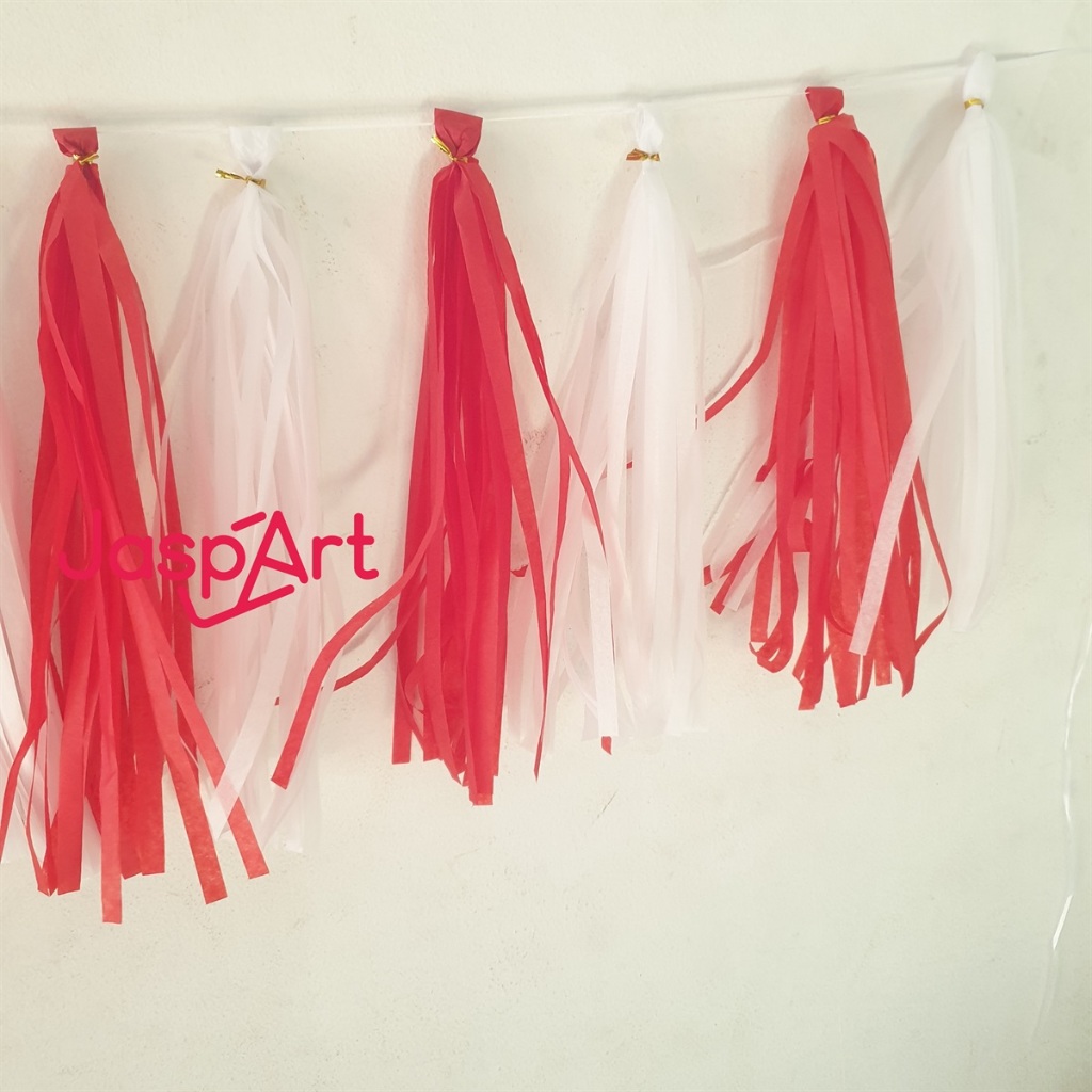 Jual Rumbai Pom Pom merah Putih Tassel Merah Putih / Hiasan HUT RI ...