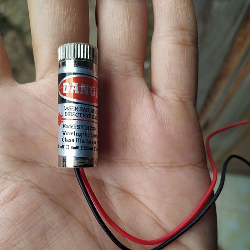 Jual Laser pointer dengan solar cell panel | Shopee Indonesia