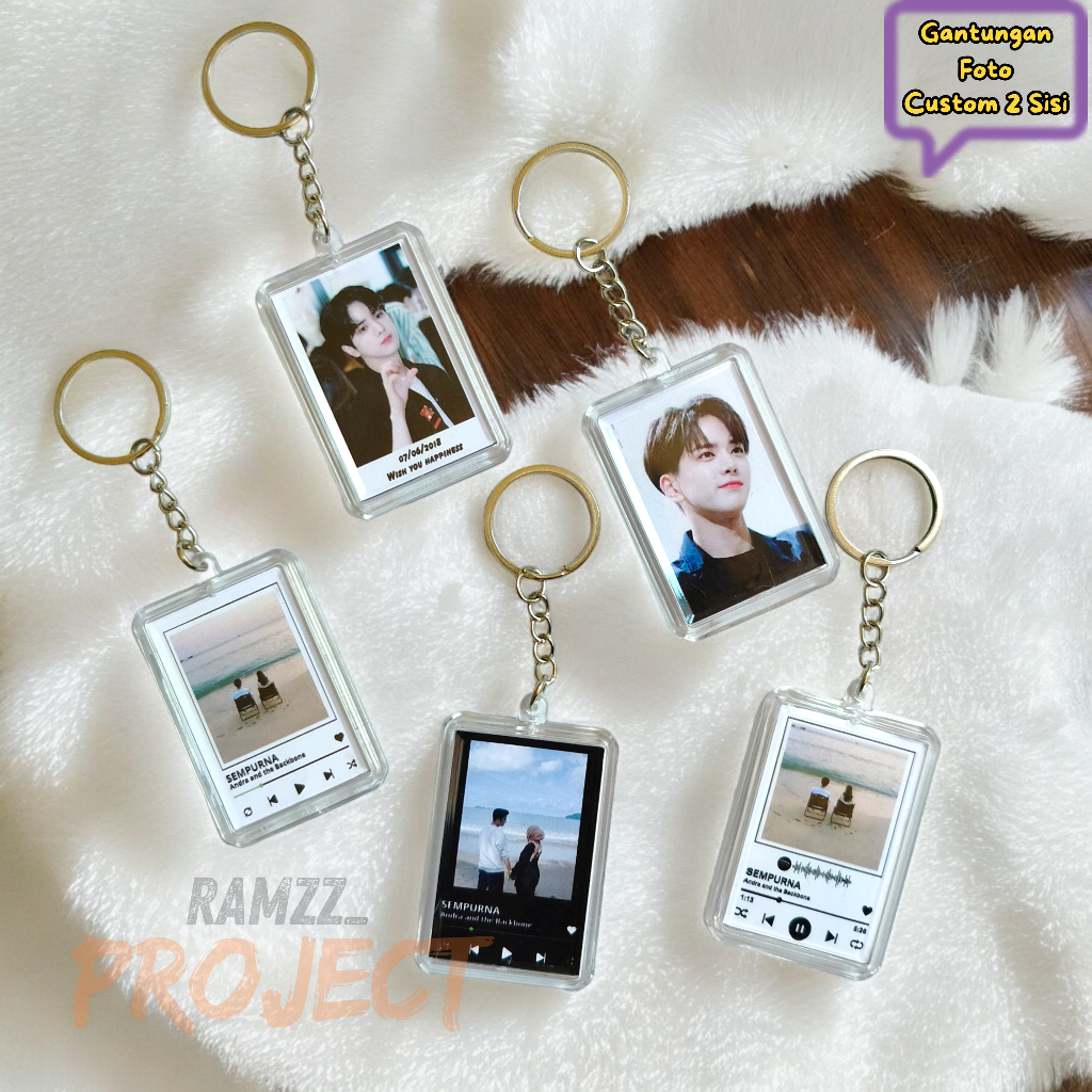 Jual Ganci Gantungan Kunci Akrilik Custom 2 Foto depan belakang ganci ...