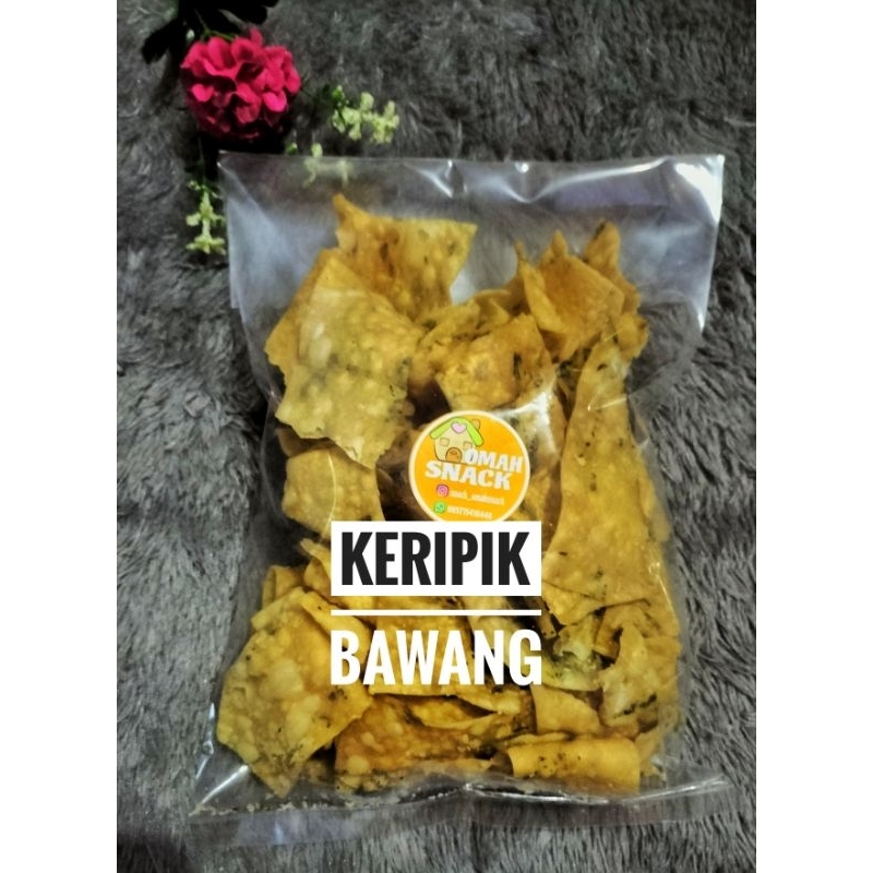 Jual Keripik Bawang / Keripik Pangsit 250 Gram - Omah Snack | Shopee ...
