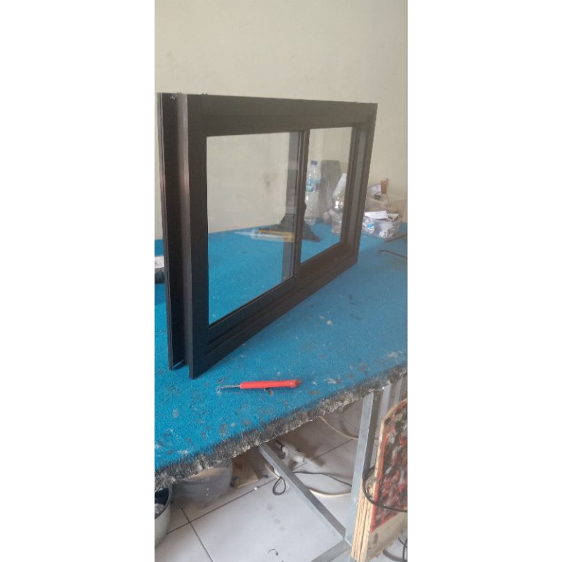 jendela sleding 40x80 3inci hitam ,putih coklat pengiriman ke seluruh Indonesia..!!