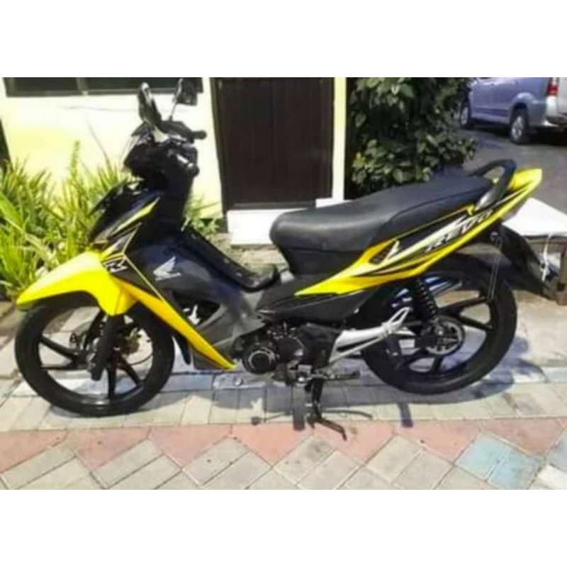 Jual 871Z0KWY710ZE lis body stiker striping honda revo sampan 2008 CW R ...