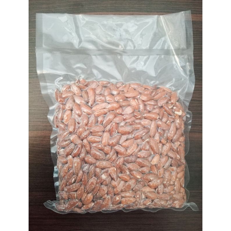 Jual Max Mede - Kacang Almond Utuh MENTAH Kupas 1KG / Premium Almond ...