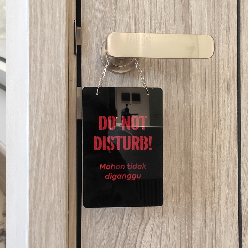 Jual Signage Gantungan Pintu Dinding Don't Disturb Jangan Diganggu