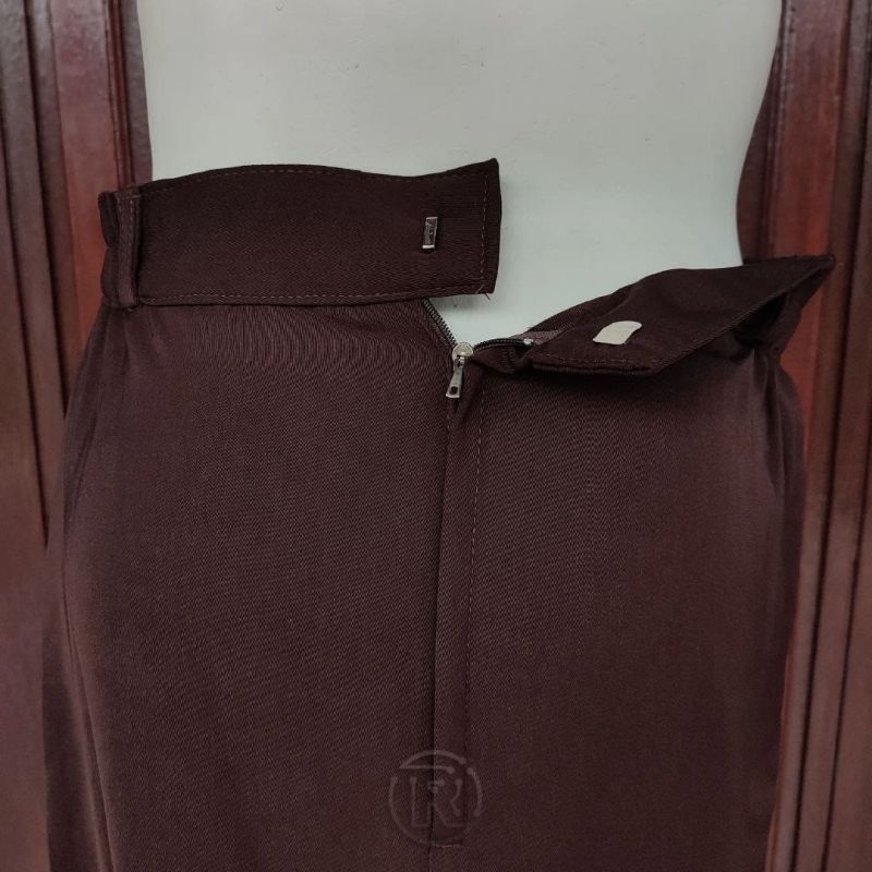 Jual Rok Pramuka Panjang model Line A ukuran Standar dan Jumbo Kain ...