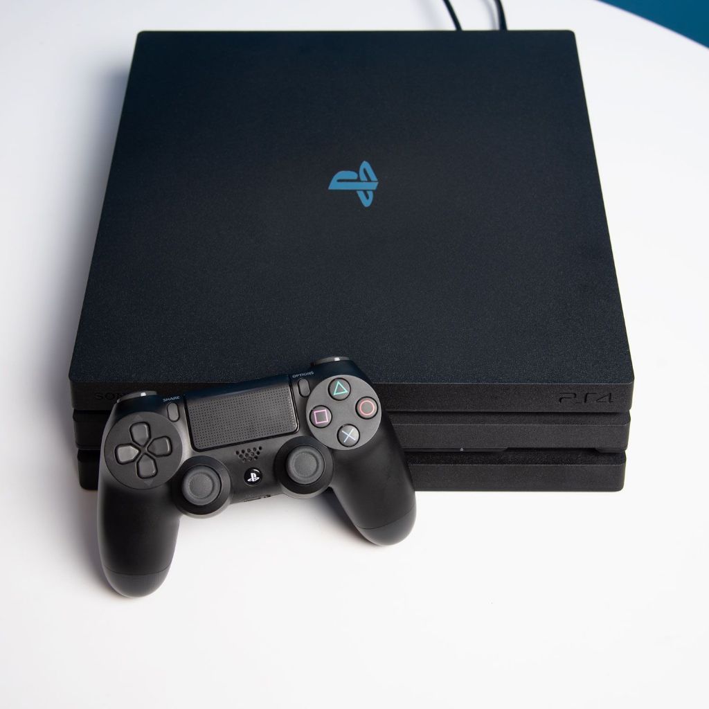 PlayStation4 - ps4 pro  1TB ブラック 新品未開封  (手渡し、近くなら即日届け可) Amazon.co.jp: PlayStation 4 Pro ジェット・ブラック 1TB (CUH