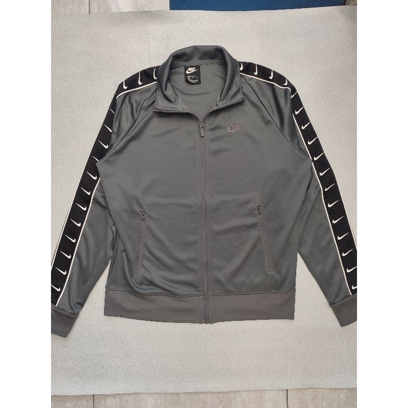 Nike taped track top hotsell