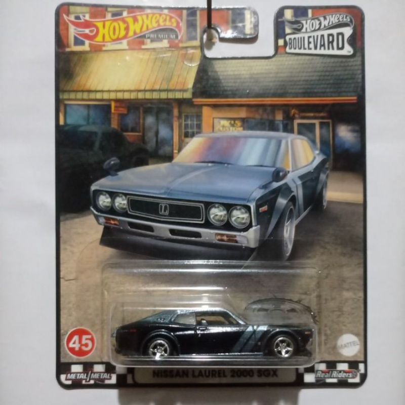 Real Hotwheels 2022 Hot Wheels Premium Boulevard Mix J Nissan